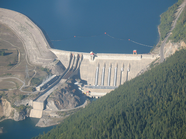 Aerial photograph of the Revelstoke Dam