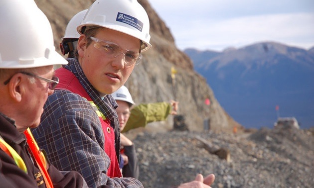 Students from the 2013 Environmental Monitoring Assistant Program (EMAP), dual credit program for grade 11-12 students.
