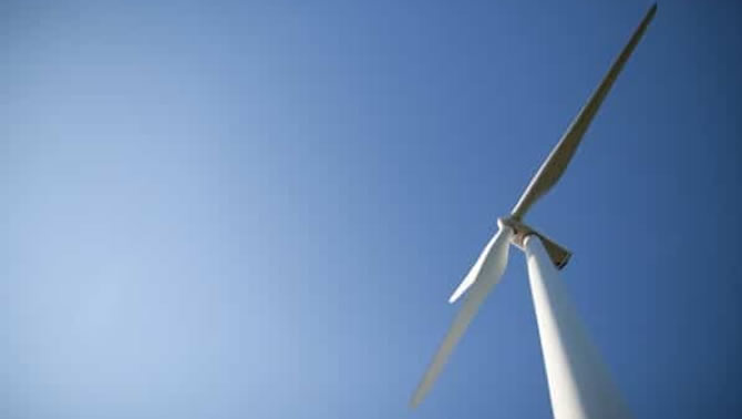 CanWEA is the voice of Canada’s wind energy industry, actively promoting the responsible and sustainable growth of wind energy. 