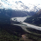 What is a mining consultant?