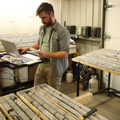 Chalice sells its Quebec gold projects for C$12 million in shares and retains a royalty