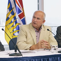 Mines Minister announces independent expert engineering review launched to investigate Mount Polley