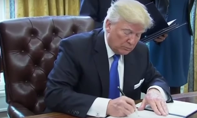 President Trump signs approval of Keystone XL and Dakota Access Pipelines